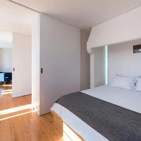 아파트 Bmyguest - Almada Garden *
