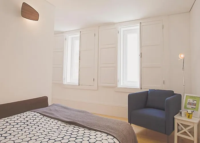 Bmyguest - Almada Garden Appartamento