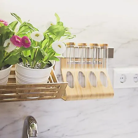 Bmyguest - Almada Garden